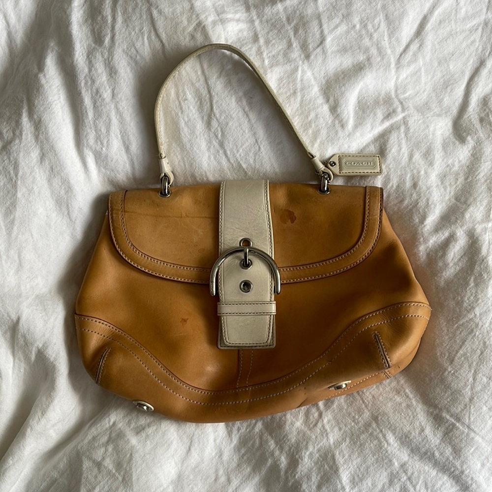 Vintage leather coach bag rare color